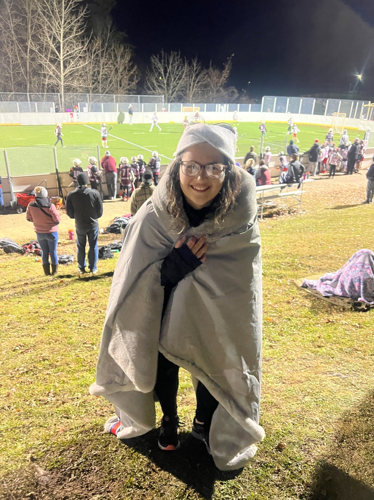 Waterproof Windproof Large Outdoor Blanket | Pretty Rugged